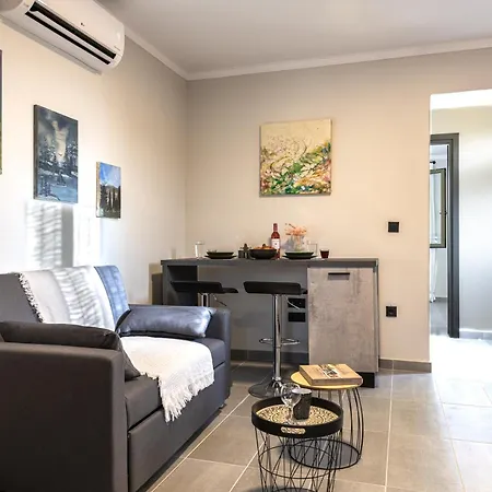 Дом отдыха Plane Tree House