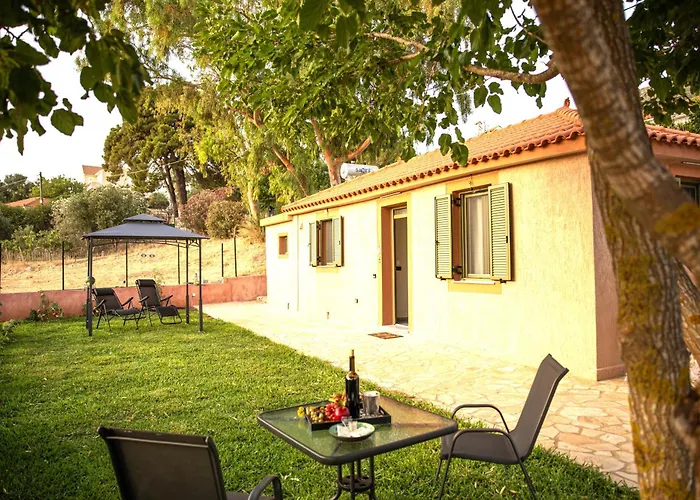 Plane Tree House * Kardhakáta